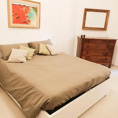 Interno 3 - Vicino Al Mare E Pista Ciclabile, Centro Zona Foce Apartamento