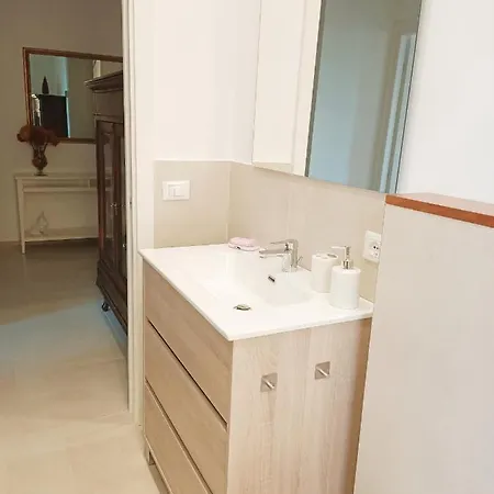 Apartamento Interno 3 - Vicino Al Mare E Pista Ciclabile, Centro Zona Foce Sanremo