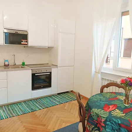 Apartamento Interno 3 - Vicino Al Mare E Pista Ciclabile, Centro Zona Foce San Remo